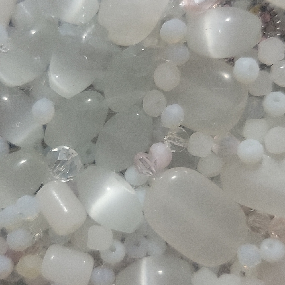 White CatsEye Mix